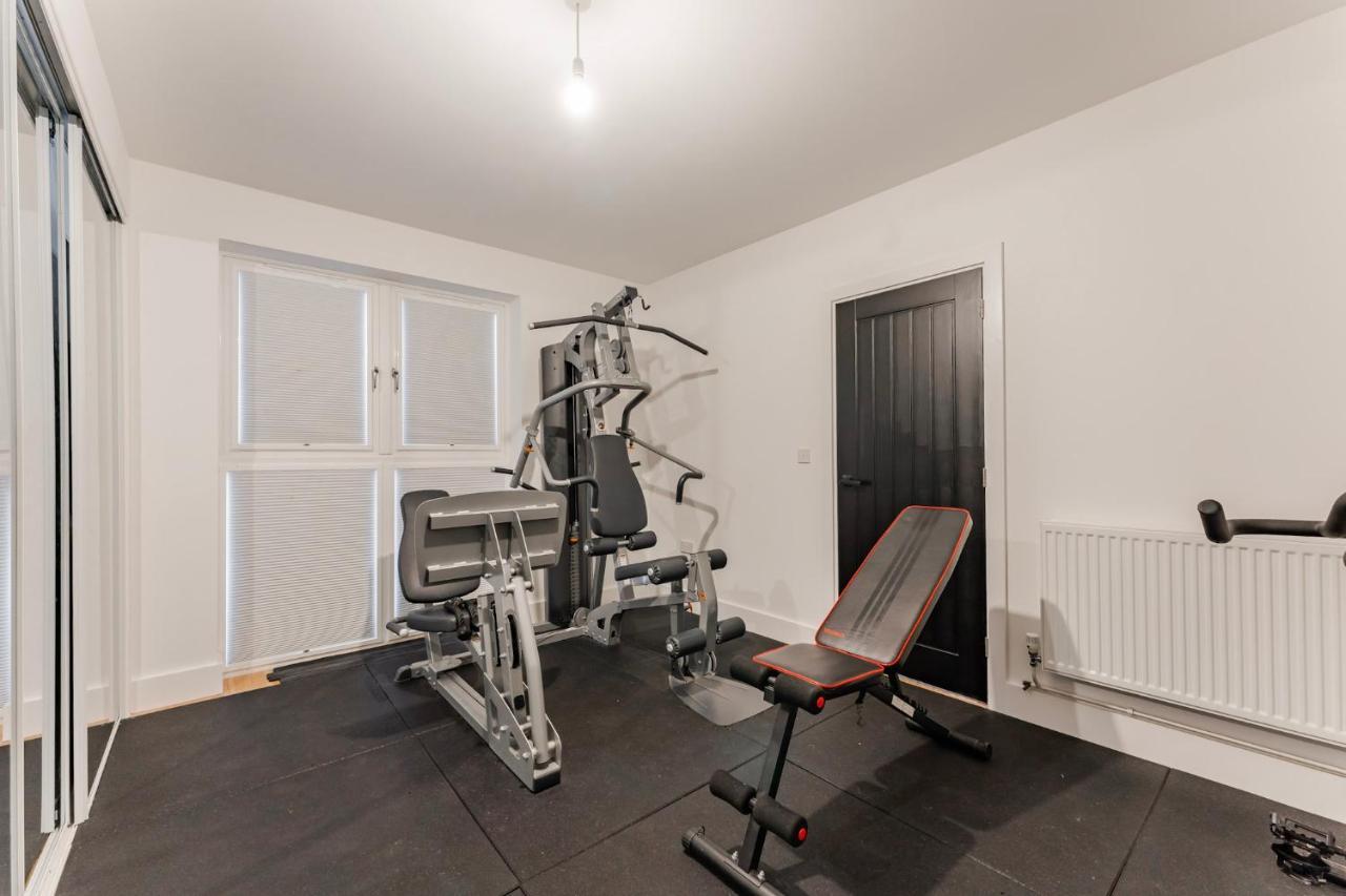Rockdenes - Entire Property Hainford Екстериор снимка