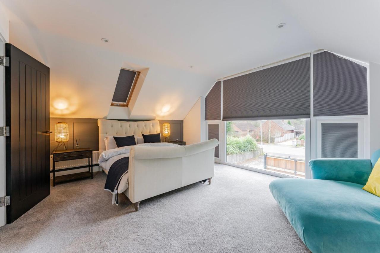 Rockdenes - Entire Property Hainford Екстериор снимка